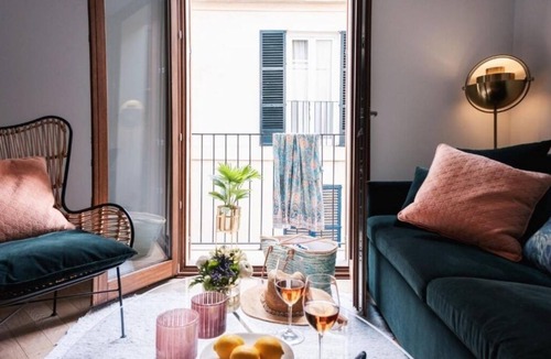 La Llotja-Born Apartment | Modern apartment in the city of Palma.