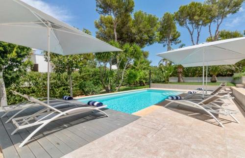 Santa Ponsa Villa | Modern exclusive Villa with Pool and Mountain View