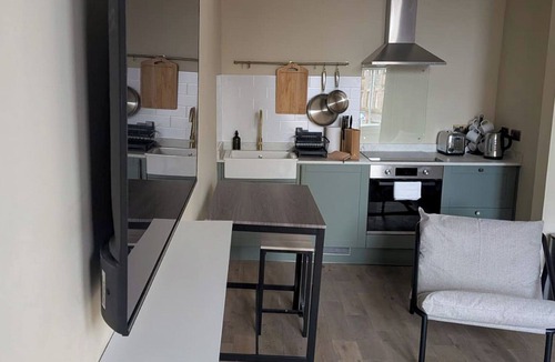 Campbeltown Apartment | Modern Flat - Main St, Campbeltown