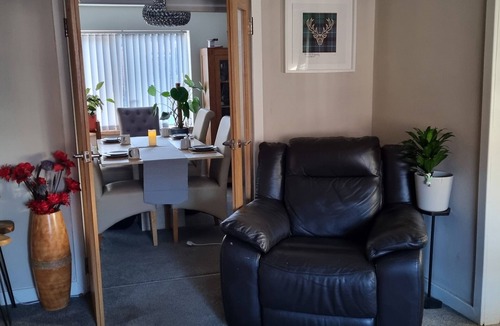 Ayr House | Modern home Accommodation For Open Golf Royal Troon 2024