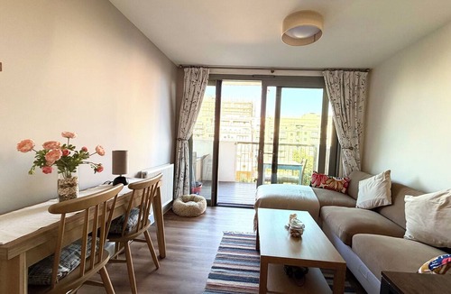 Royal Docks Apartment | Modern One-Bed Flat Near ExCeL & City Airport