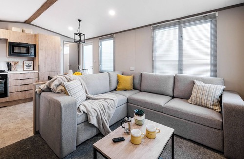 Golspie House | Modern, spacious holiday caravan with two bedrooms sleeping four people.