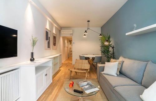 El Parc i la Llacuna del Poblenou House | Modern stylish 3 bedroom Arco de Triunfo
