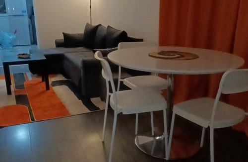 Barking Apartment | Modern & Stylish Retreat 15 Mins to Central London