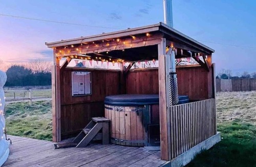 Attleborough RV Rental | MOET Luxury Heated Yurt with Private Hot Tub
