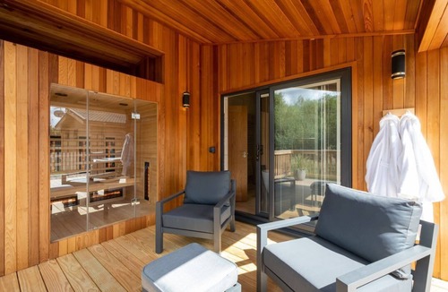 Laceby Cabin | Moonlight Spa Luxury, Grimsby