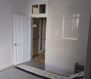 Largs Apartment | Moorburn Heights