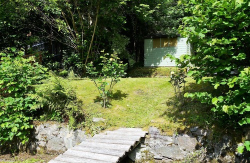 Lochcarron Cottage | Moriston Cottage - a cottage that sleeps 4 guests in 2 bedrooms