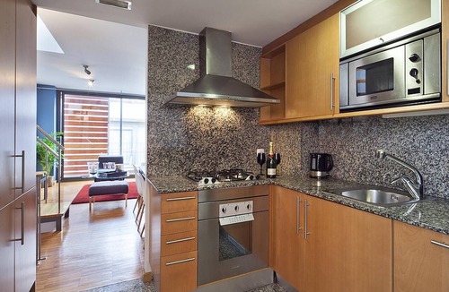 El Putget i Farro Apartment | My Space Barcelona Attic with Private Terrace in City Center for 6