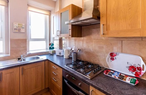 Paisley Apartment | Mycosyapartment 47, 2Br Apartment, Great Location - Paisley