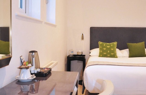 High Barnet House | Nap Barnet Hotel