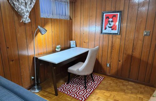 Newtonbrook House | Near Yonge Finch Subway Station spacious two-bedroom suite, Free Parking