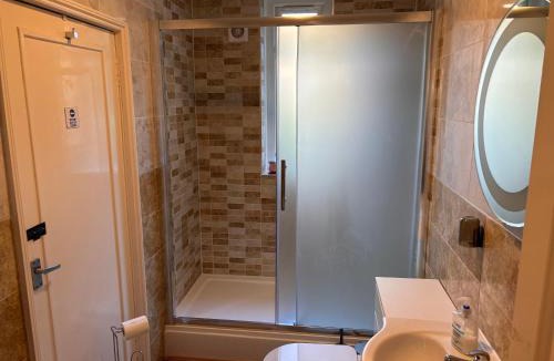 Longcroft House | Netherby Guest House Edinburgh