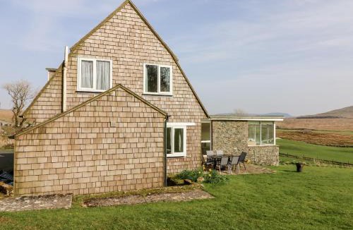 Fourstones Near Bentham House | Netherscar