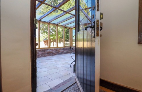 Ewhurst Green Cottage | New House Farm