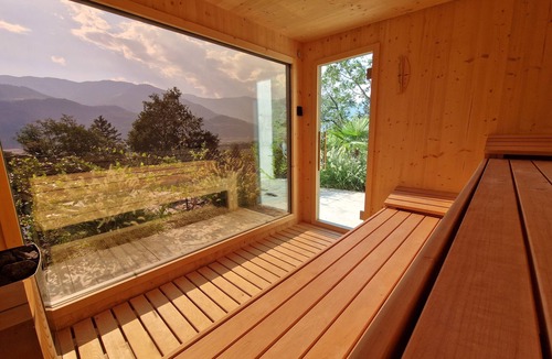 Gargazzone Apartment | New "Videre Lodge Double Room" with Mountain View, Wi-Fi & Terrace