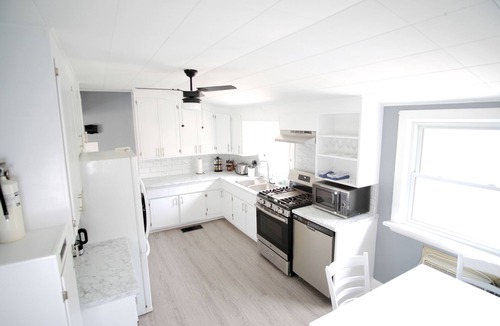 South London Apartment | Newly renovated river side condo in the heart of Wortley village