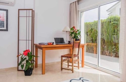 Les Palmeres House | Newly revamped villa walking distance to beaches, mountains and pinewalk