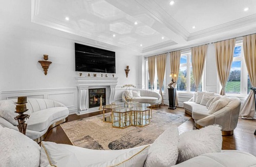 King City House | NGTA - 49 Lavender Valley Rd (4B) · Luxurious Home in King City w/ High End Furnishing