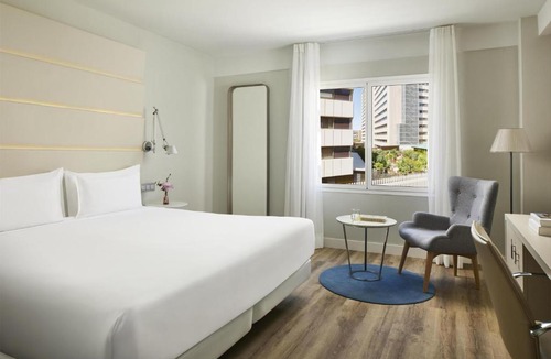 Castellana Hotel | NH Madrid Balboa