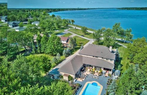 Fort Erie Bed & Breakfast | Niagara River Idyll