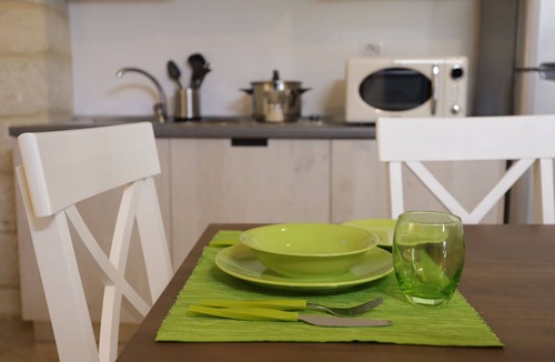 Vernole Apartment | Nice apartment for 2 guests with A/C, WIFI, TV and pets allowed