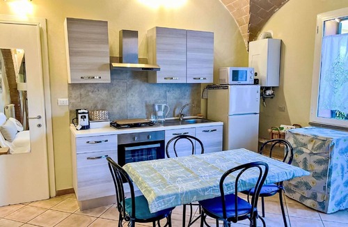 Cecina Apartment | Nice apartment for 3 guests with A/C, pool, WIFI, TV and pets allowed