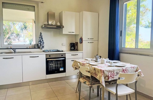 Civezza Apartment | Nice apartment for 4 people with pool, WIFI, TV, patio and panoramic view