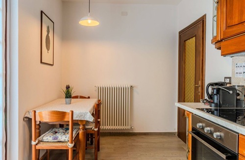 Peglio Apartment | Nice apartment for 5 guests with WIFI, TV, patio and pets allowed