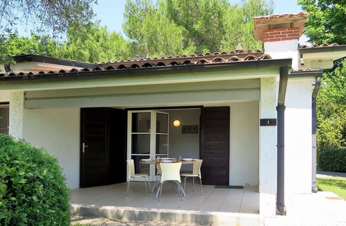 Grado House | Nice apartment in villa for 7 guests with A/C, pool, WIFI and terrace