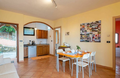 Valloria Apartment | Nice apartment for 30 people with WIFI, pool, A/C, hot tub, TV and patio