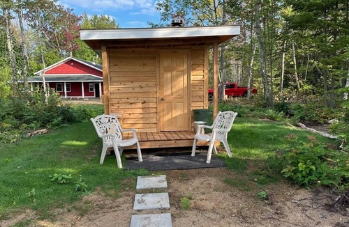 Batchawana Bay House | No neighbors, 2 km Lake Superior and river shoreline, 1,800 sq ft house