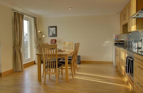 Brora Apartment | No10 The Links Apartment, Brora