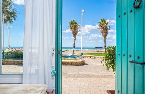 Malaga-Este Apartment | Noemi Playa - Beach townhouse in Malaga