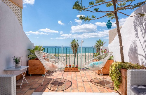 Malaga-Este Apartment | Noemi Playa - Beach townhouse in Malaga
