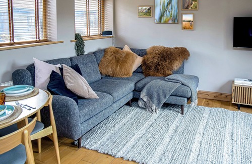 Bilting Cottage | North Stable at Crabtree Farm - UKC5376