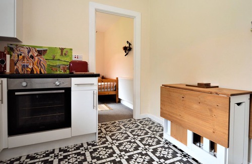 Dunoon Cottage | Nursery Cottage - Benmore - woodland setting, sleeps 4 guests