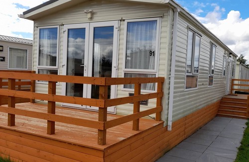 Denny Cottage | Oak