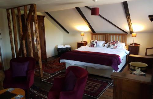 Saxmundham Bed & Breakfast | Oak Tree Farm