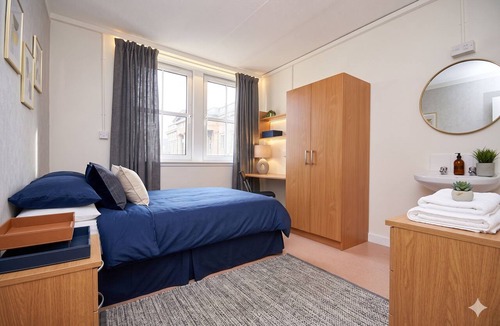 Greenock Hostel | Ocean Quay