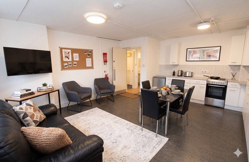 Greenock Hostel | Ocean Quay