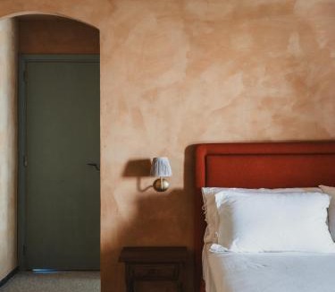 Seguero Hotel | Off Grid Girona