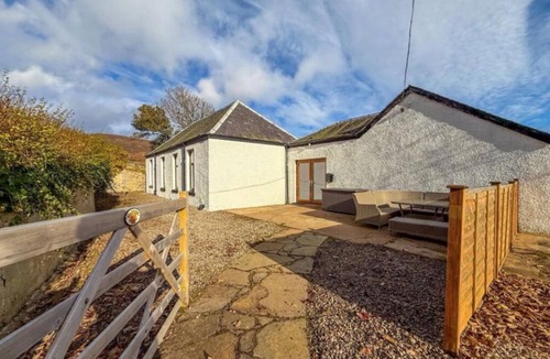 Helmsdale House | Offering a serene Highland hideaway, perfect for rest, recharge, and escape.