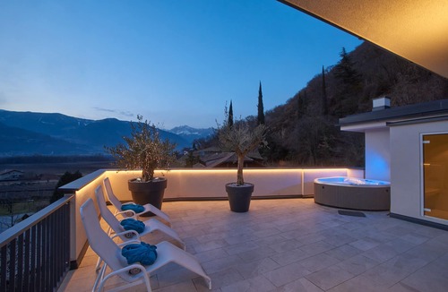 Gargazzone Apartment | OLIVE OIL PENTHOUSE & WELLNESS