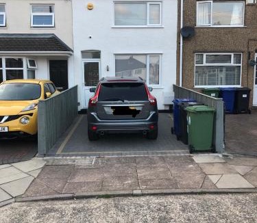 Cleethorpes House | Oole 2 bed & en-suites house with parking near beach