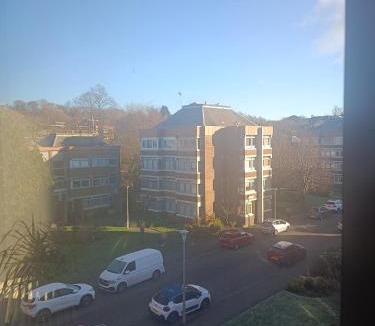 Shawlands Apartment | Open space studio in Shawlands