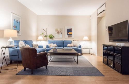 Palacio Apartment | Opera I
