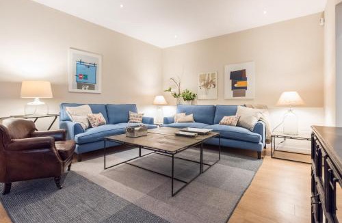 Palacio Apartment | Opera I
