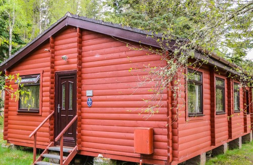 Marybank Cottage | OTTER LODGE, pet friendly, with a garden in Strathpeffer