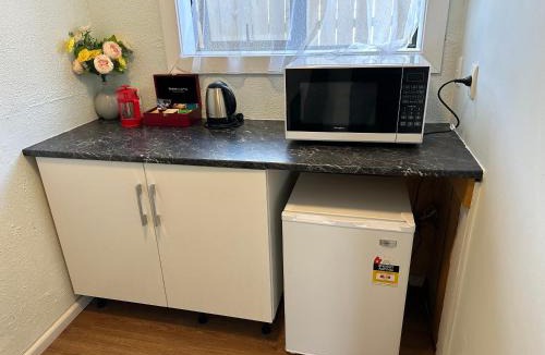 North Dunedin Hotel | Owens Motel